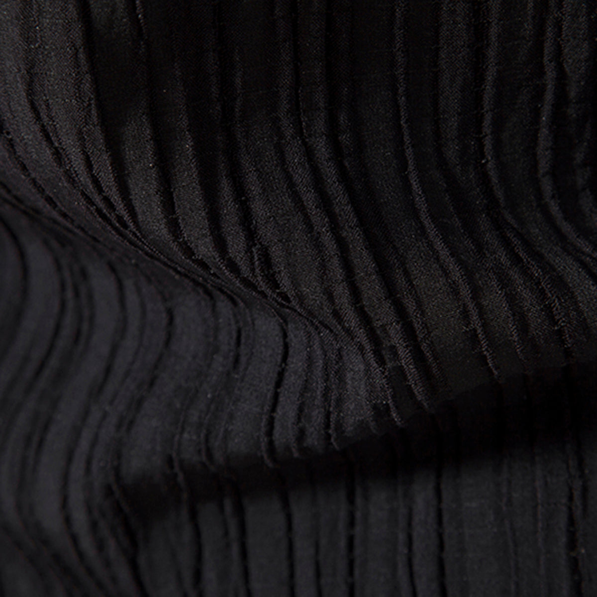 Men's Solid Color Lapel Wavy Long Sleeve Shirt Black