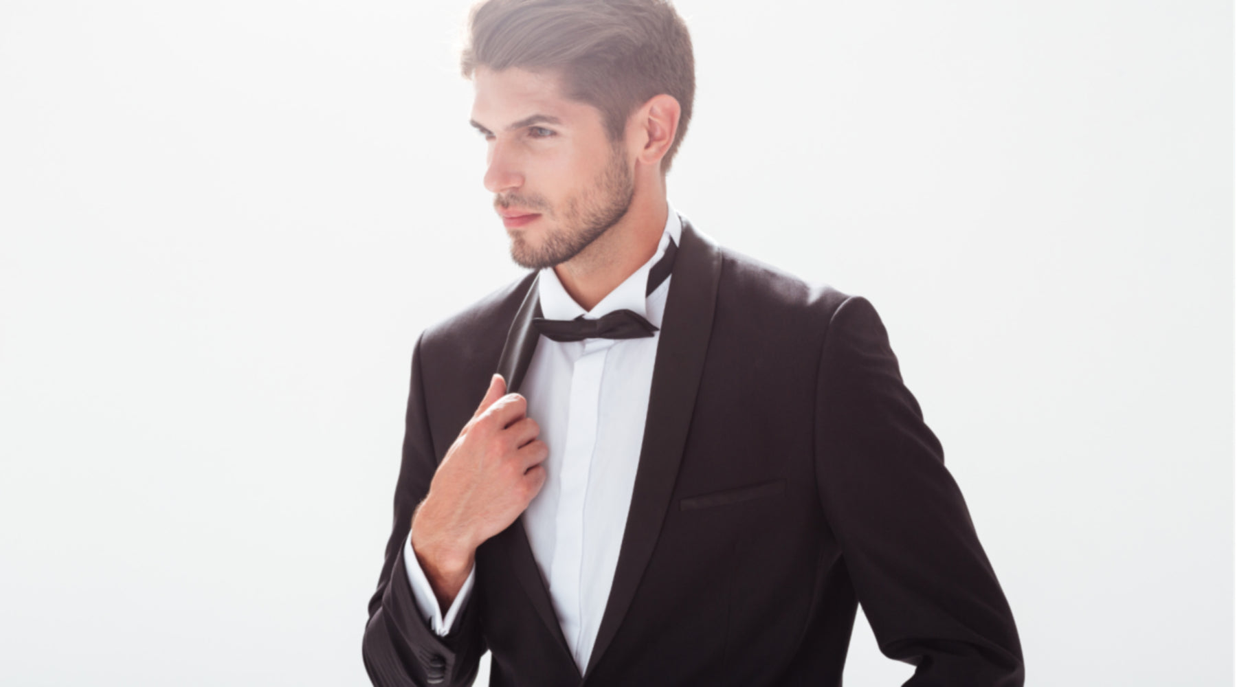 The Etiquette of Wearing a Suit: Dos and Don'ts