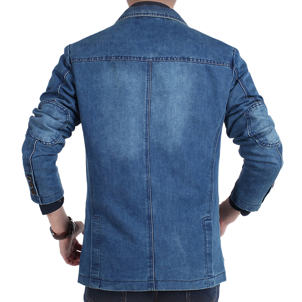 Light Blue # Men's multi-pocket denim casual blazer with one-button notch lapel and dual side vents, tailored-fit light blue sport coat jacket with flap pockets and subtle shiny fabric, versatile cotton polyester blend for daily wear, office, party and casual outings, isolated on white background.