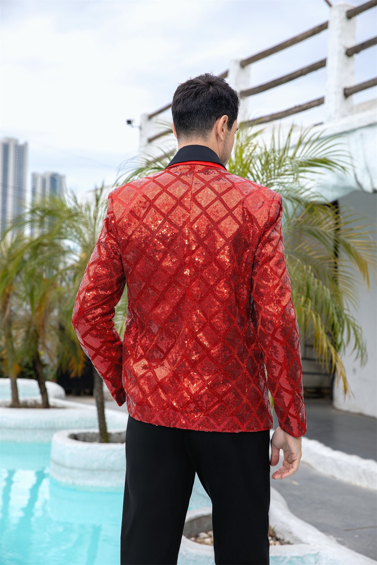 Red # Men's one-button plaid sequin blazer, slim fit shimmer suit jacket with notched lapel and classic plaid sequin pattern, shiny red blazer for party, stage performance, prom, wedding and club events, isolated on white background.