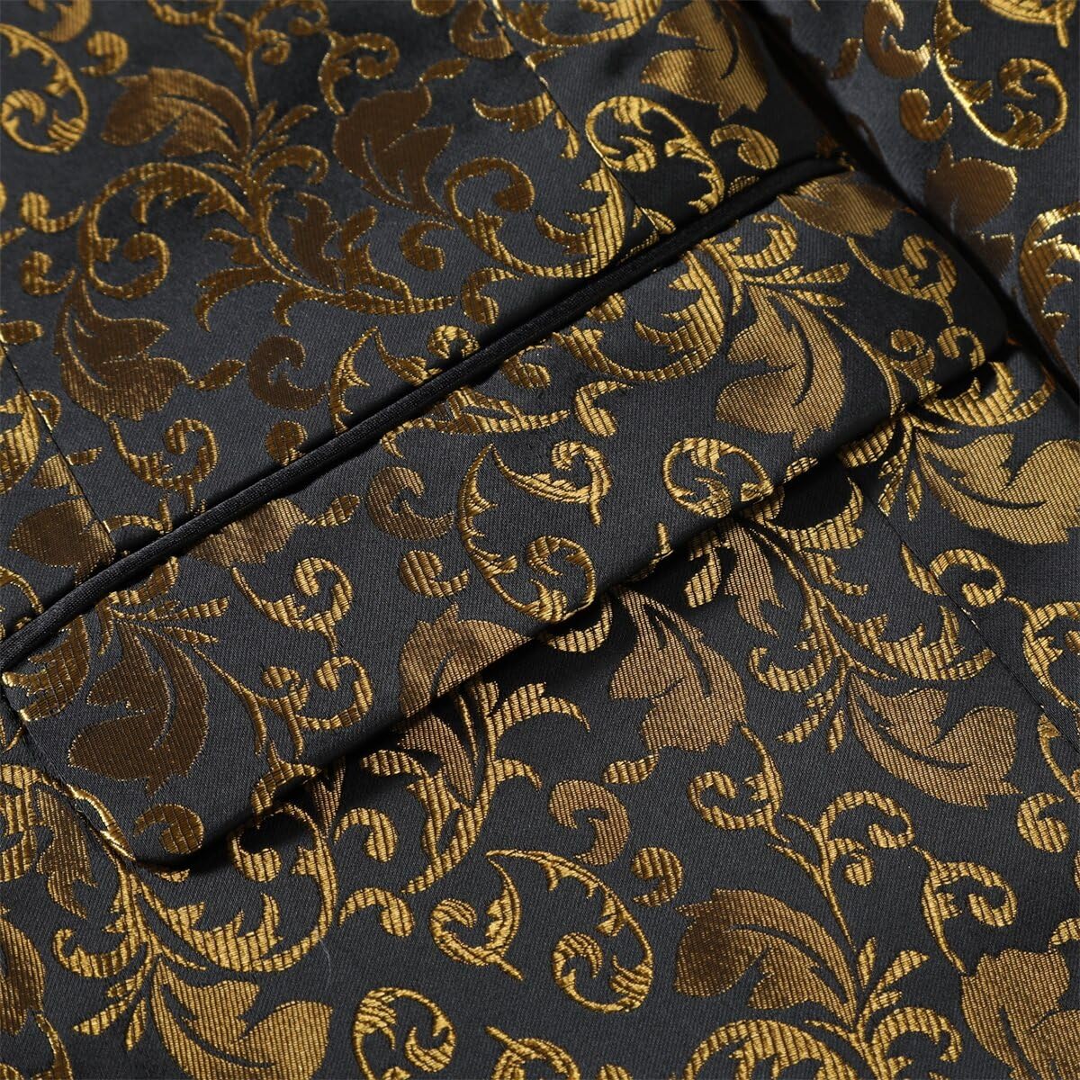 Golden # Men's floral jacquard dress suit blazer with black shawl collar and center vent, 3D tailored fit gold blazer jacket with exquisite floral print, one chest pocket and two side flap pockets, perfect for party, prom, wedding, banquet and celebration events, isolated on white background.