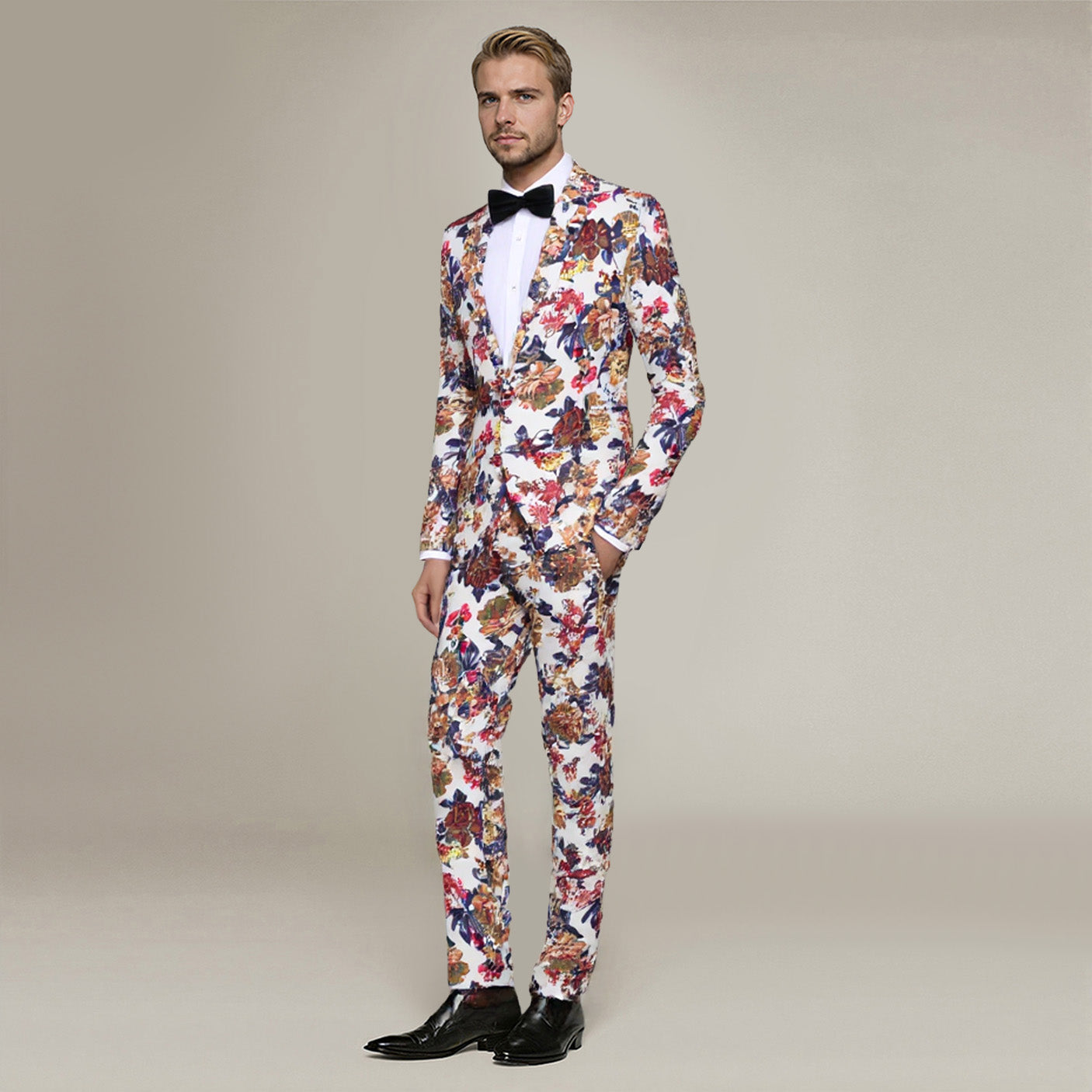 White # Men's slim fit 2-piece floral print suit with notched lapel and four-button cuffs, white patterned formal blazer jacket with matching flat-front trousers with extended waist strap, elegant polyester viscose blend wedding suit for party, prom and special occasions, isolated on white background.