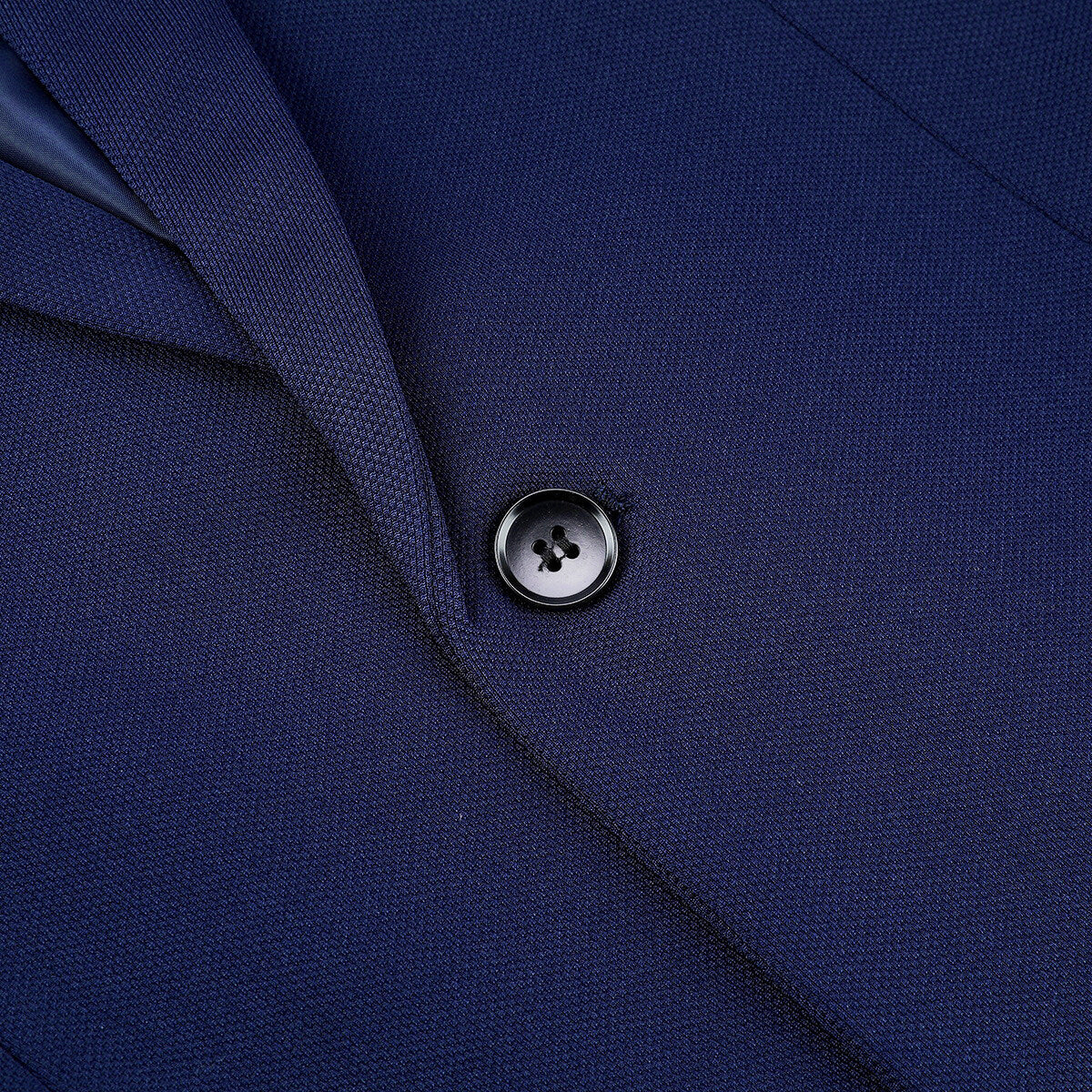 Dark Blue # Men's slim fit 1-button sport coat with notched lapel and single-breasted closure, dark blue business daily blazer with 4-button cuffs, padded shoulders, 2 side jet pockets and 1 inner pocket, lightweight breathable polyester suit jacket for business, office, wedding, prom and daily wear, isolated on white background.