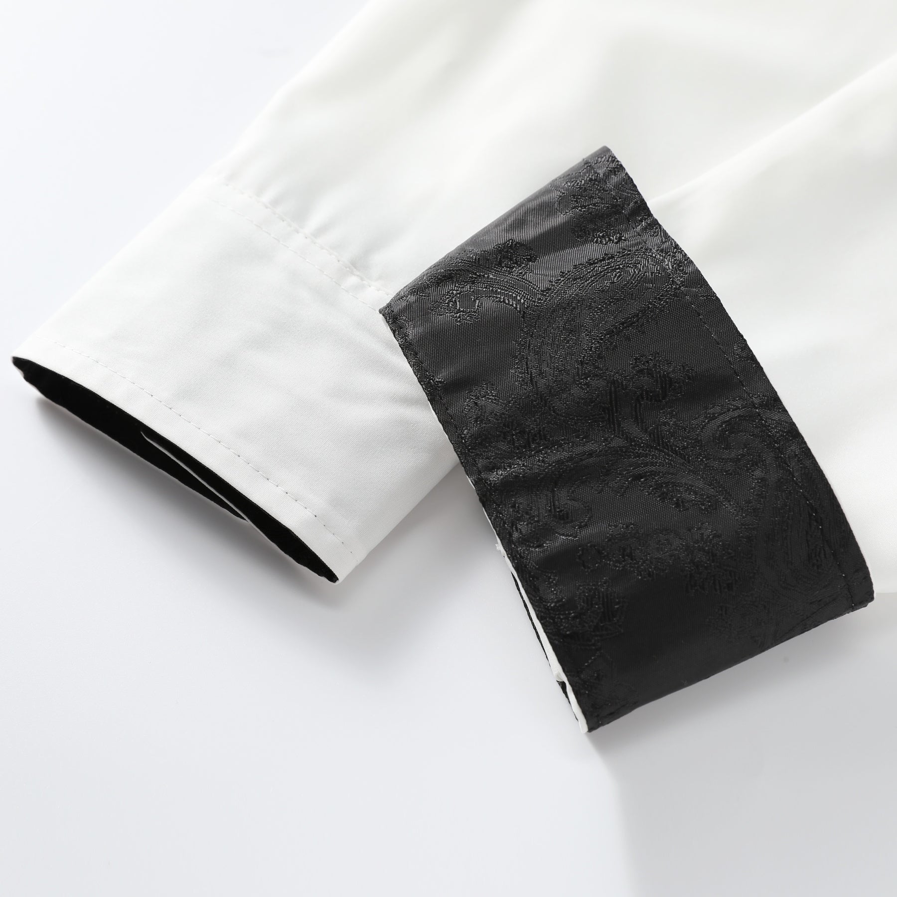 Men's long-sleeved casual shirt with a sky blue lapel and gray collar