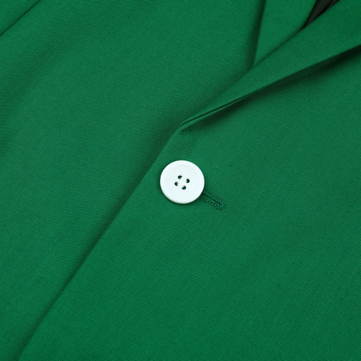 Green # Men's one-button casual blazer with flat collar and single-breasted closure, stylish green sport coat jacket with premium polyester viscose blend fabric and eco-friendly buttons for business, office, wedding and daily wear, isolated on white background.
